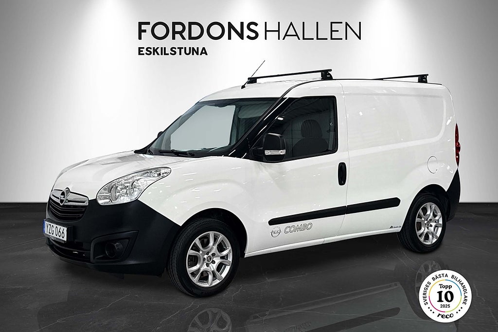 Opel Combo Van 2.2t 1.4 Euro 6 /Takräcke /SoV-hjul /Inredd /Drag