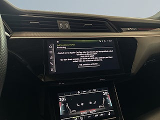 Audi E-Tron Sportback 55 quattro S Line S&V-hjul/360/MOMS/Pano/Drag