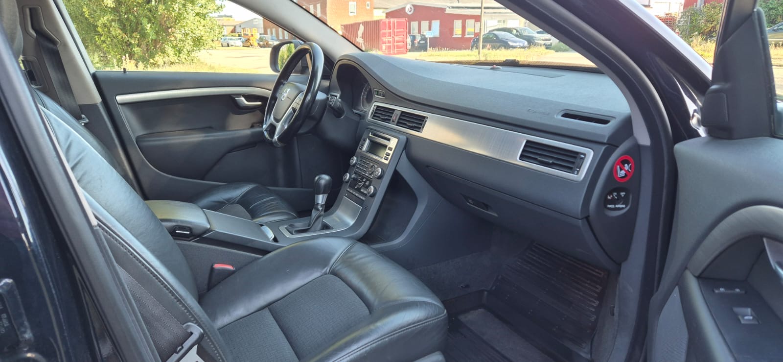 Volvo V70 1.6D DRIVe Momentum Euro 4 2010, bild 7/34