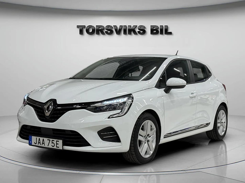 Renault Clio E-TECH Hybrid 140HK Zen Carplay Nyservad 4000 Mil