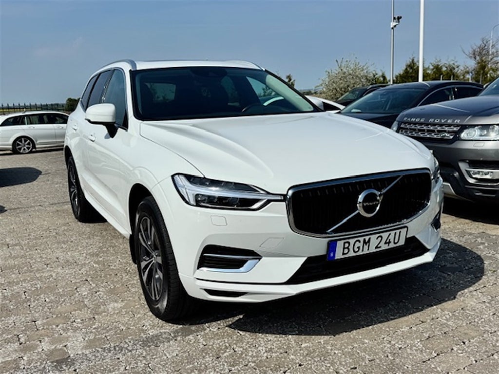 Volvo XC60 Recharge T8 AWD Geartronic, 392hk Advanced Edition, Momentum