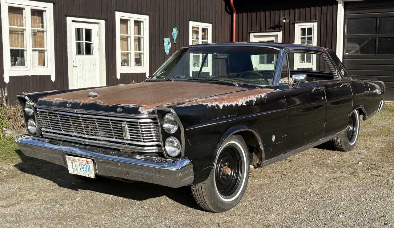 Ford Galaxie