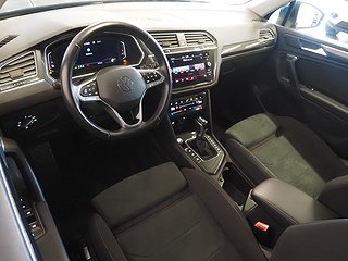 SUV Volkswagen Tiguan 23 av 27