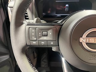 SUV Nissan Qashqai 16 av 29