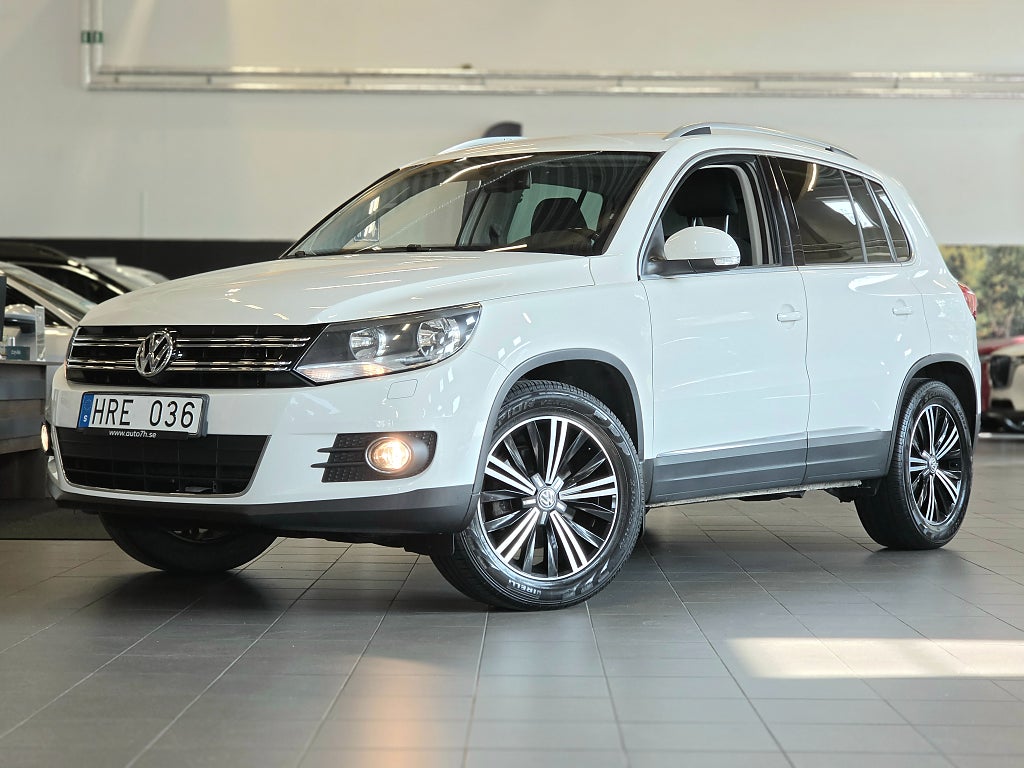 Volkswagen Tiguan 2.0 TDI 4Motion/Drag/B-Kamera/Värmare/Sport & Style