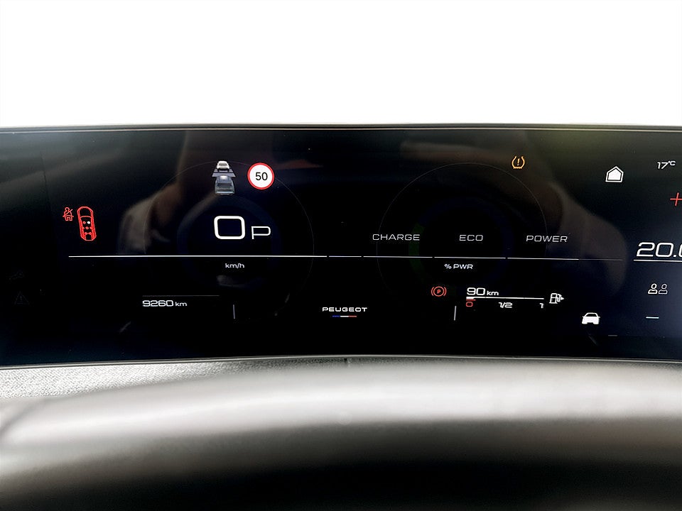 Bild på Peugeot 5008 GT Hybrid 145hk Aut 7-SITS B-KAMERA CARPLAY