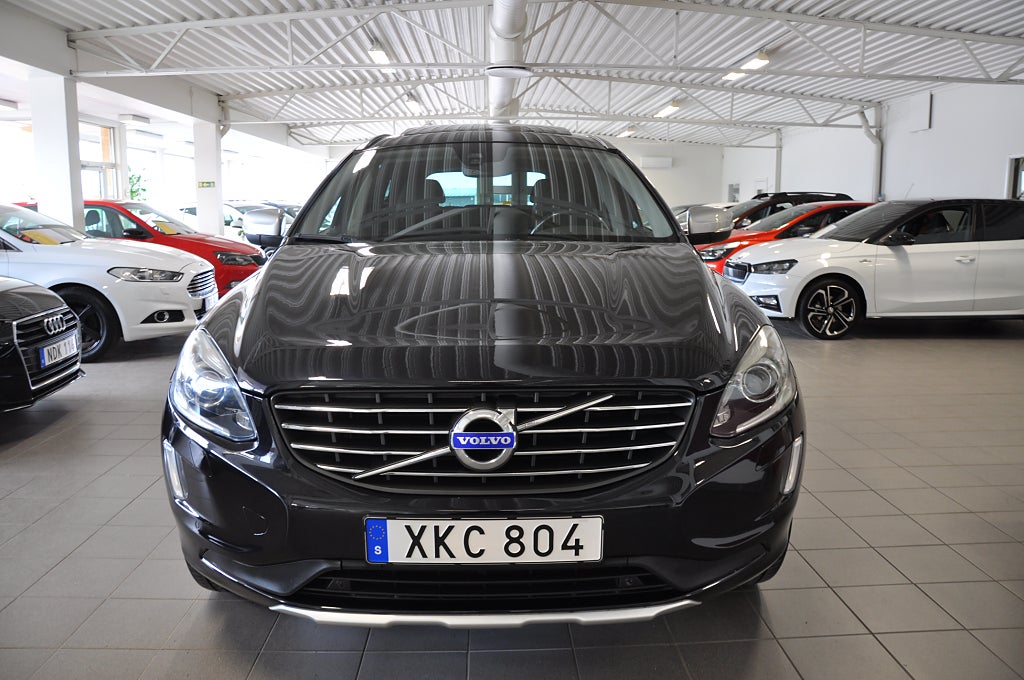Volvo XC60 2015 - miniatyr 3