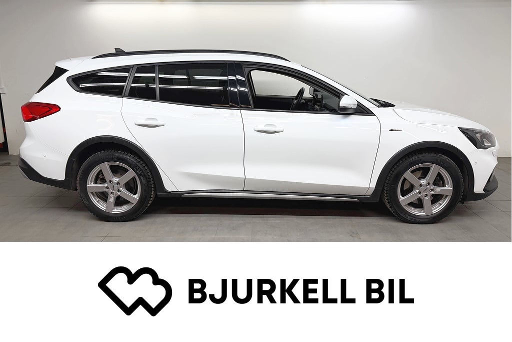 Ford Focus Active Kombi 1.0 125hk EcoBoost Automat 