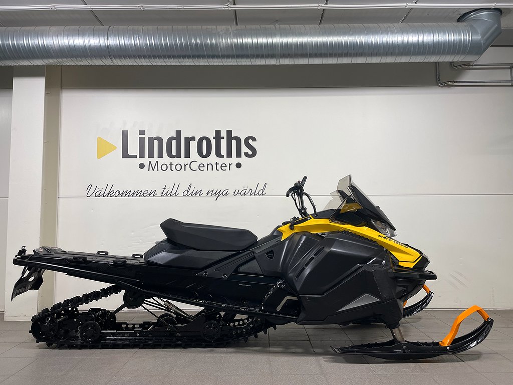 Ski-Doo Tundra 600 EFI  -22 *MOMSAD*