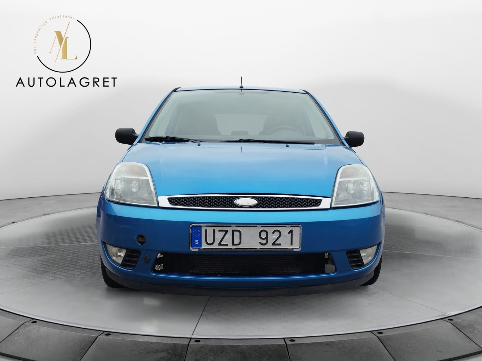 Ford Fiesta 2004, photo 2/43