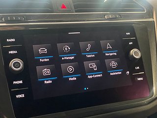 SUV Volkswagen Tiguan 23 av 27