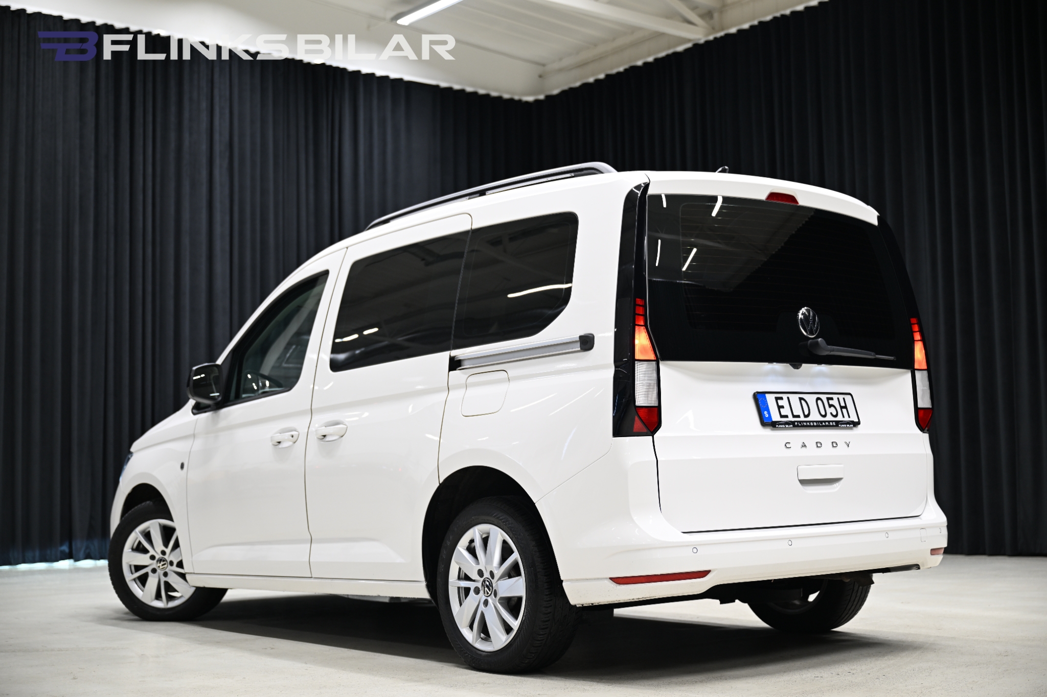 Volkswagen Caddy 2022, photo 7/61
