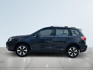 Subaru Forester 2.0 4WD Drag/MoK-Värm/Kamera/S&V-Hjul/Full servad – bild 4