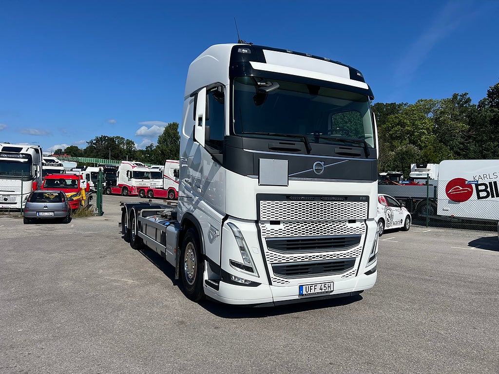 Volvo FH13 540 6x2 Containerede / Lösflaksbil, I-See