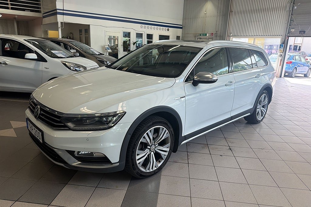 Volkswagen Passat Alltrack 2.0TDI 4Motion Alltrack/B-Kamera/DRAG / Superdeal 3,95%