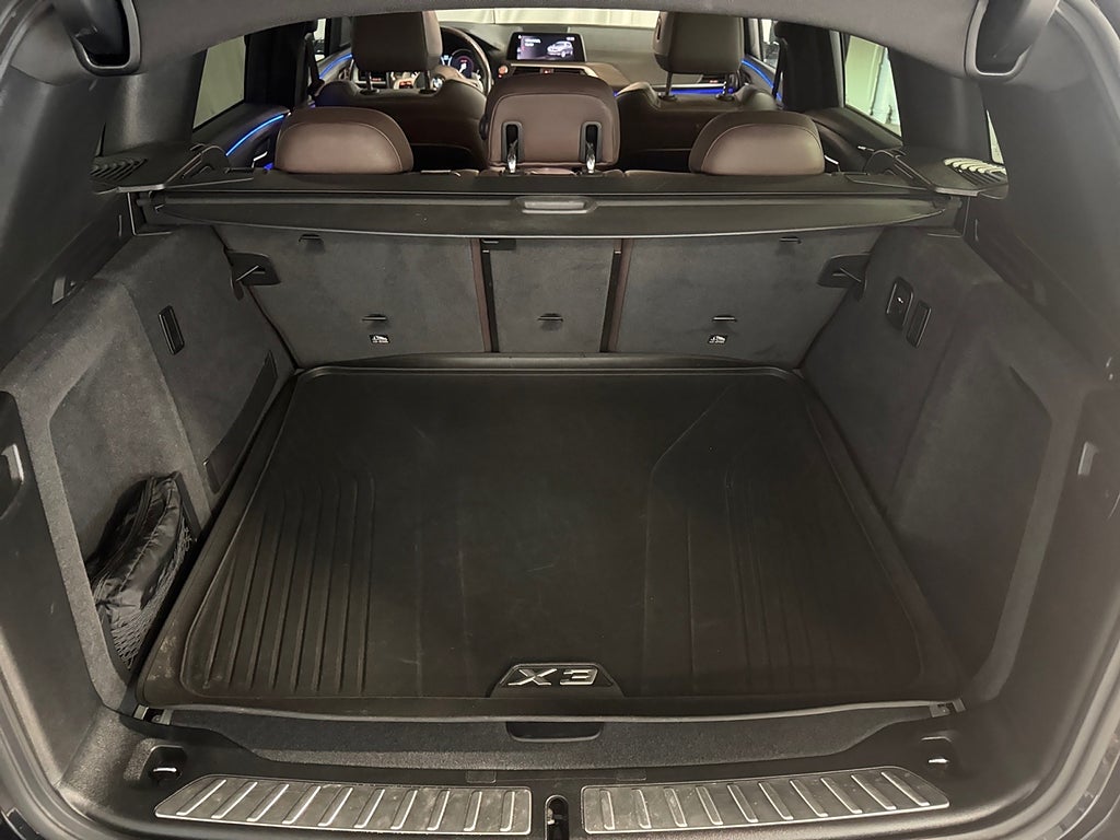 BMW X3 xDrive20d Aut M Sport Dragkrok Adaptiv fart Pano Kamera bild 19