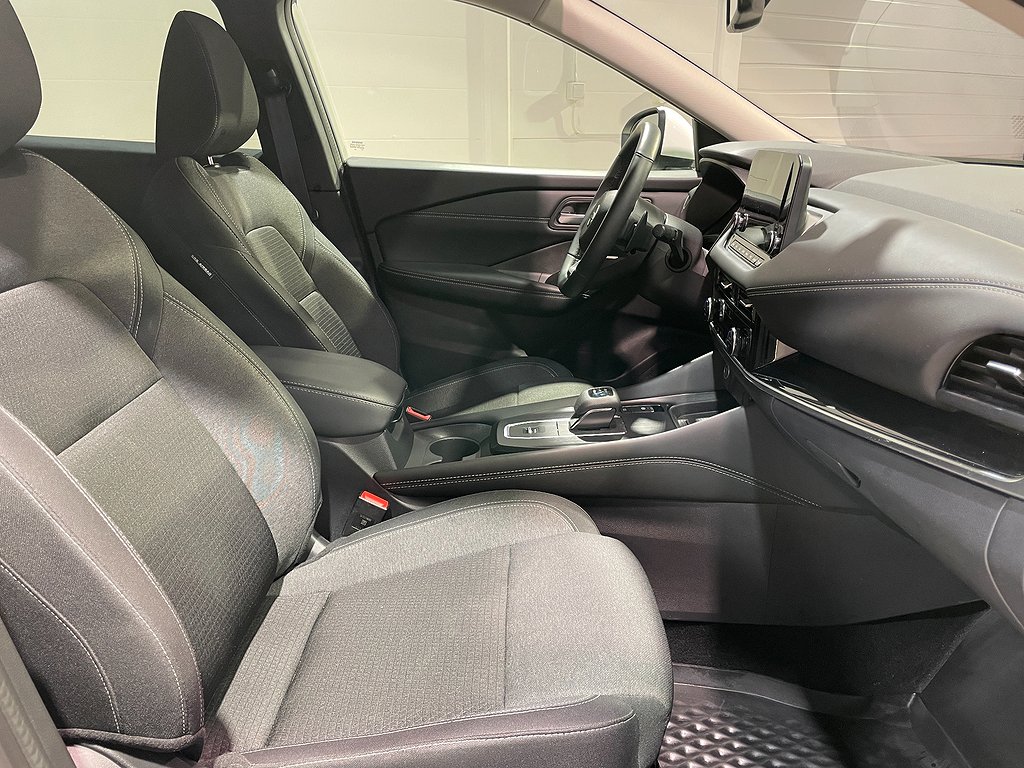 Nissan Qashqai 1.3 N-Connecta | Moms | 1 ägare | Garanti 2023