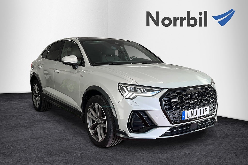 Audi Q3 Sportback 40 TFSI 190HK Quattro S-line, Pano, Sonos, Matrix