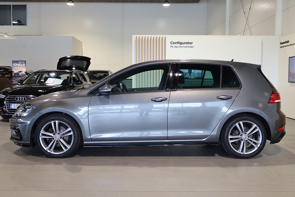 Volkswagen Golf I 5-dörrar 1.5 TSI 150HK R-Line M-Värme Kamera Plus-Pkt