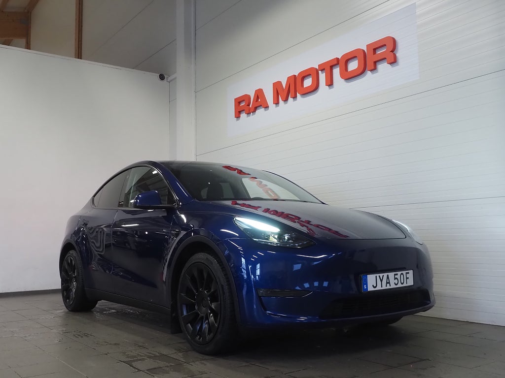 Tesla Model Y Long Range AWD 514hk | Dragkrok | Panoramaglastak | 2021