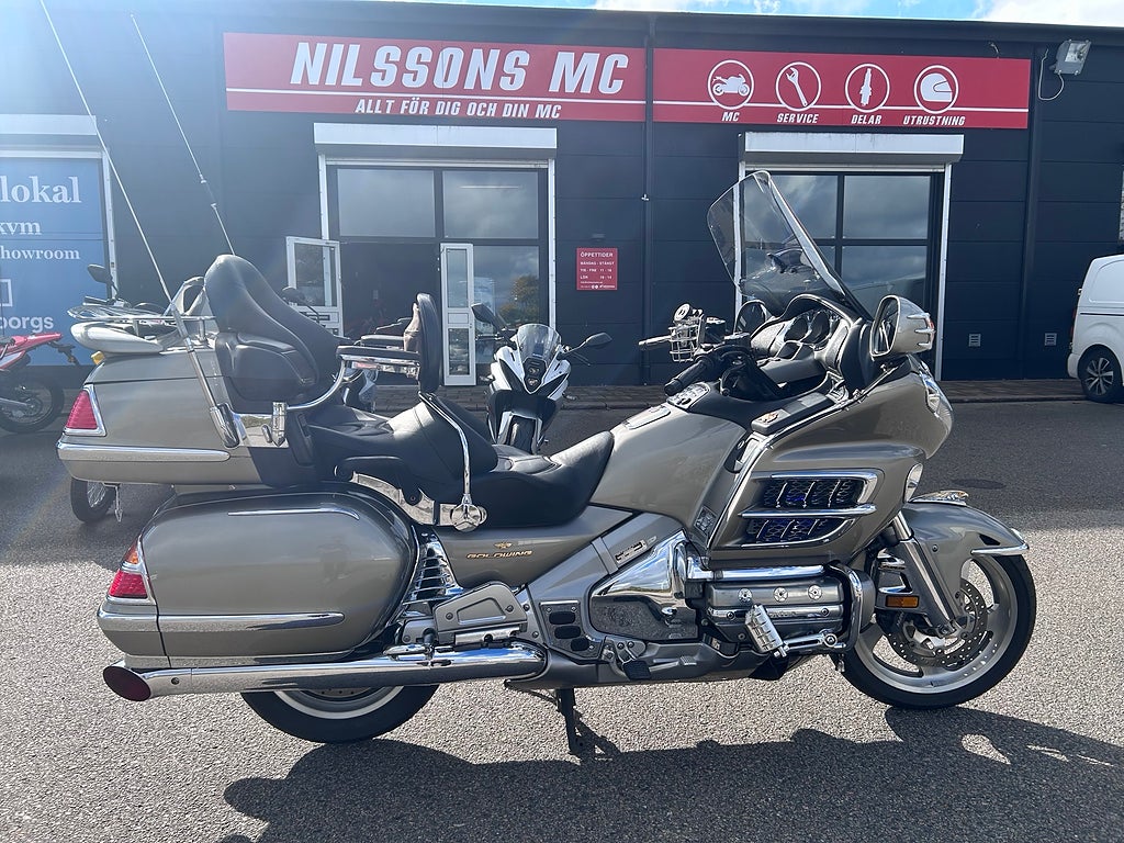 Honda GL1800 Goldwing 