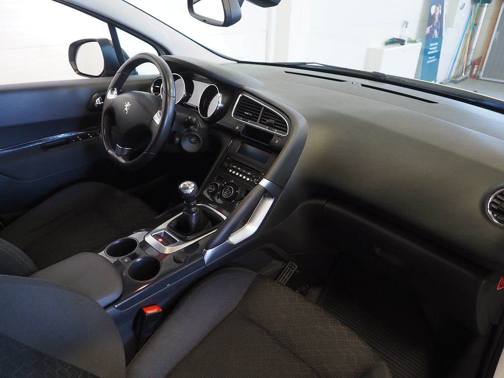 Peugeot 3008 1.2 e-THP 130hk | Pano | Drag | P-Sen | 2016