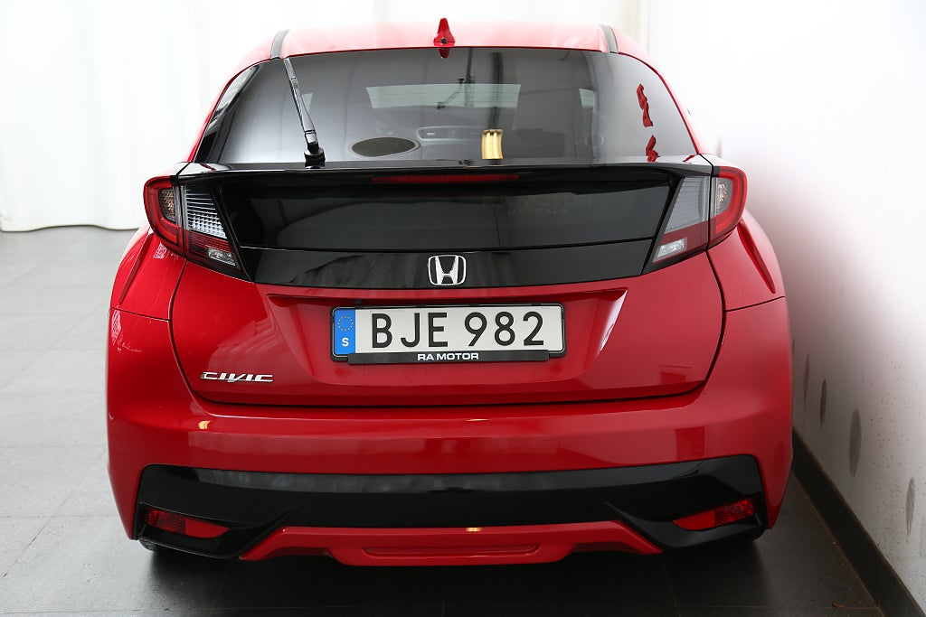 Honda Civic 1,8 i-VTEC 141hk ELEGANCE X-EDITION 5-D 1ägare 2015
