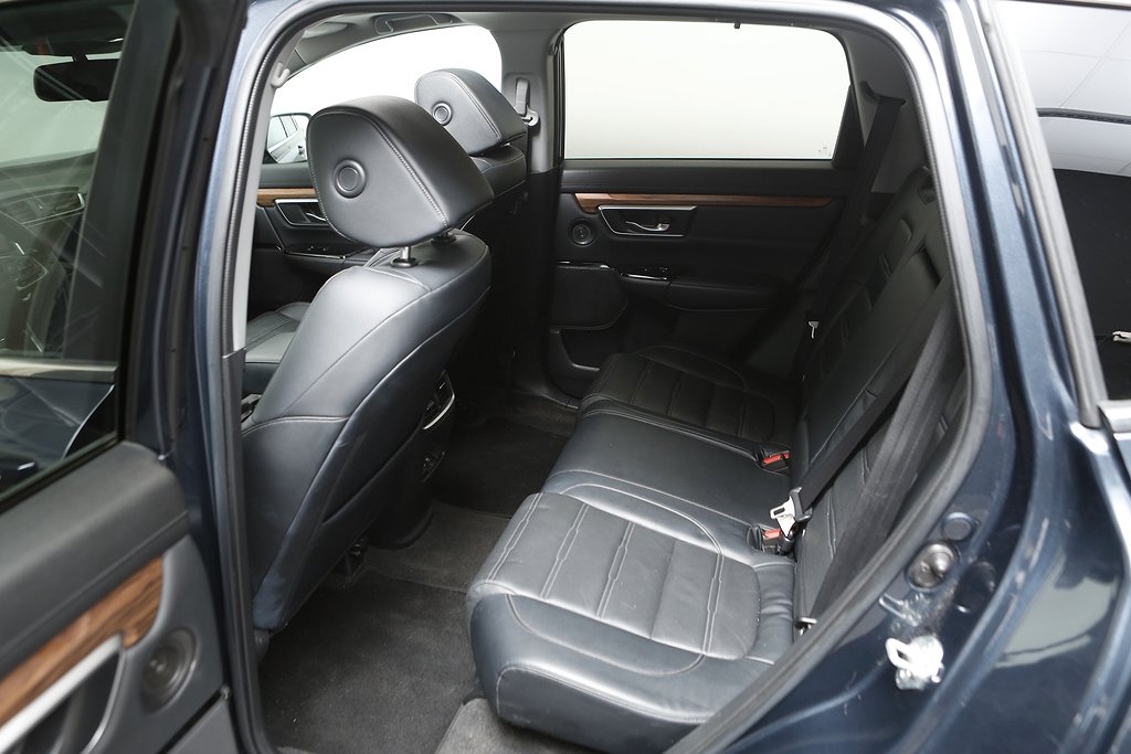 Honda CR-V Hybrid 215hk E-CVT Executive AWD Navi Pano Skinn 2020