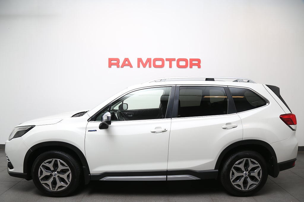 Subaru Forester 2,0i e-Boxer XFuel Active AWD Aut Extraljus Motor-v 2024