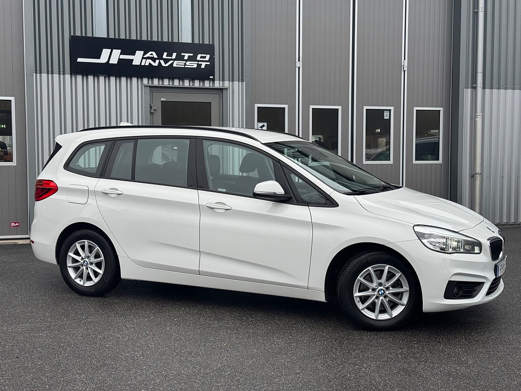 BMW 218 i Gran Tourer Advantage Dragkrok. Sv. såld