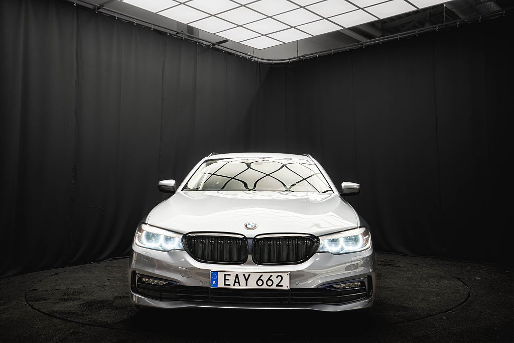 BMW 520d xDrive D-VÄRMARE DRAG KAMERA SPORTSTOL RATTVÄRME