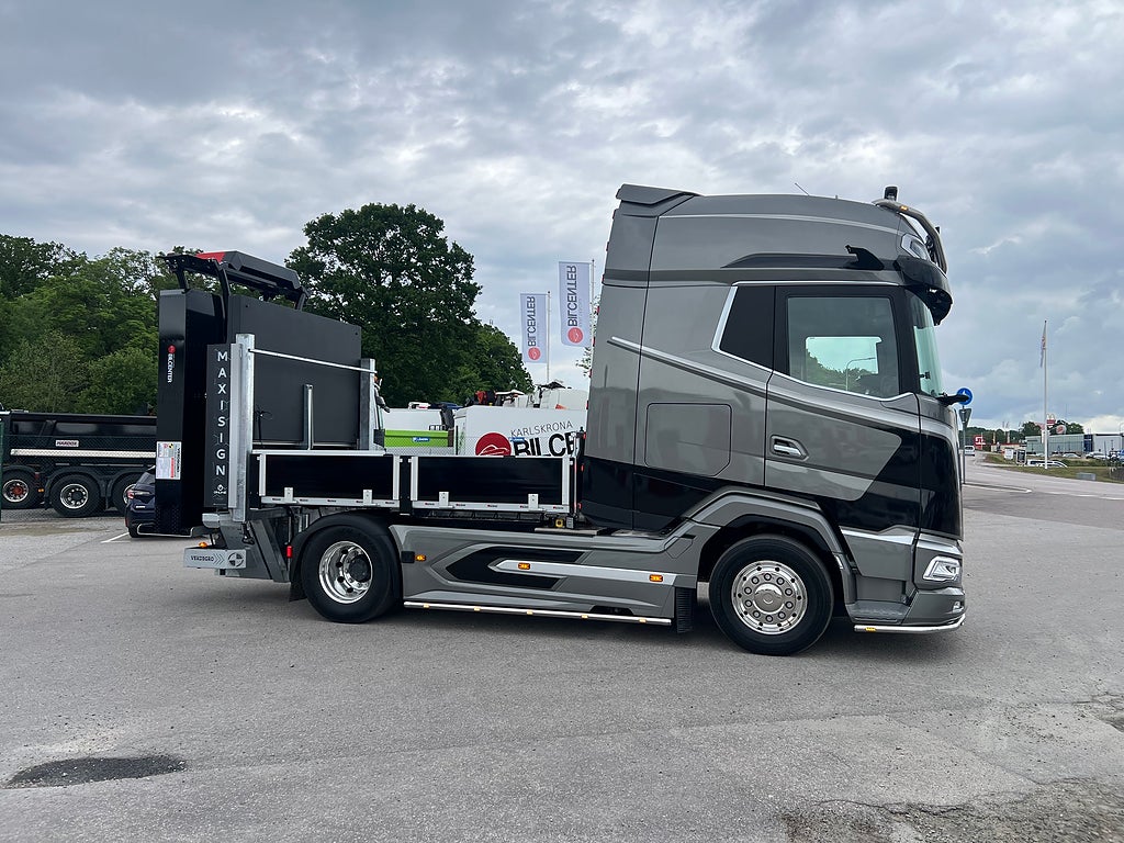 DAF XG+ 530 4x2 TMA Bil MaxiSign Online & Verdegro