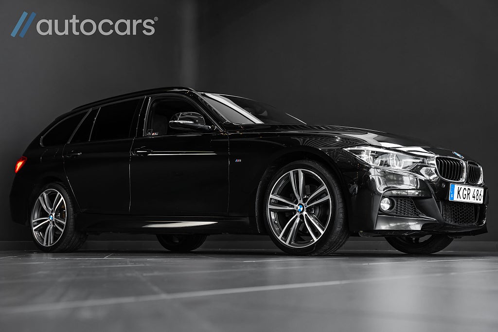 BMW 330i xDrive 252hk Touring M Sport|Panorama|H/K|Navi|19"|Drag