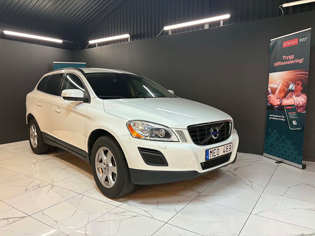 Volvo XC60 D3 AWD Geartronic Momentum Euro 5 - Dragkrok