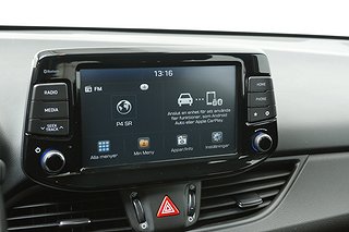 Halvkombi Hyundai i30 18 av 27