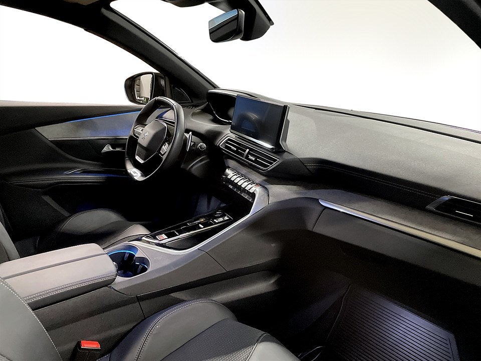 Bild på Peugeot 3008 GT Black Pack 1.2 PT 130hk Aut - B-KAMERA, CARPLAY