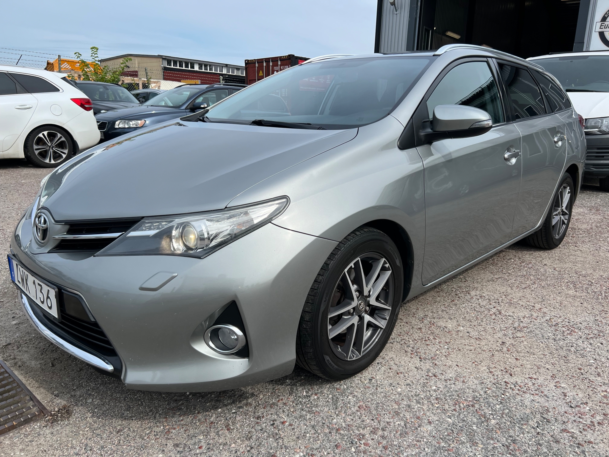 Toyota Auris 2015, photo 3/56