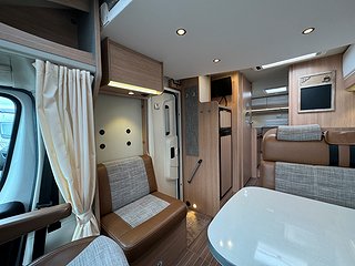 Husbil-halvintegrerad Sunlight T68 10 Year Edition, 4 av 20