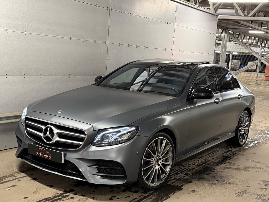 Mercedes-Benz E 400 Selenitgrå Magno | Panoramatak | 360 | Välutrustad