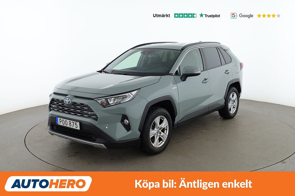 Toyota RAV4 AWD / Backkamera, GPS, Rattvärme