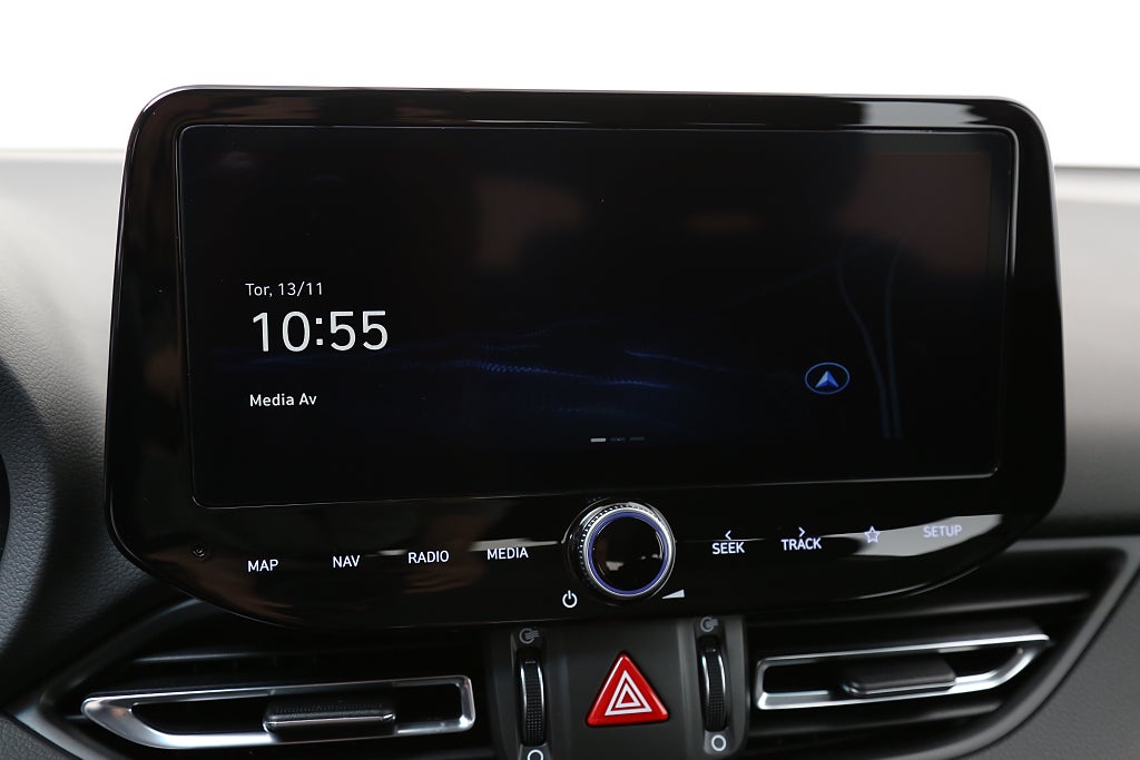 Hyundai i30 1,0 T-GDi MHEV Essential Kombi Aut Navi Kamera 2025