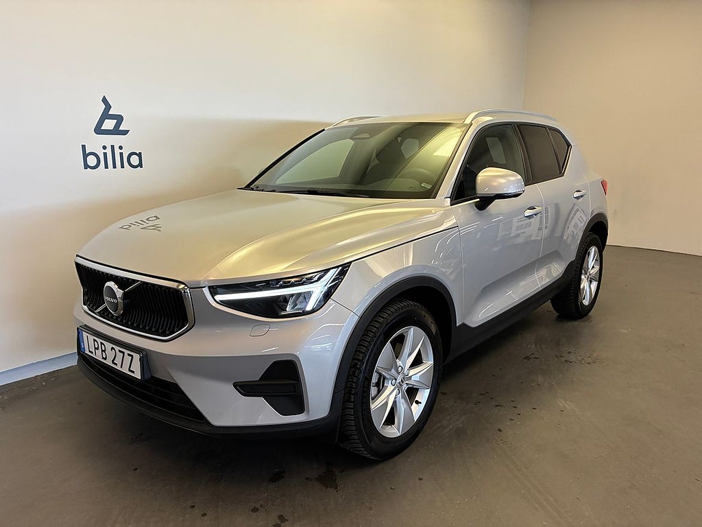 Volvo XC40 B4 FWD Bensin Core SE II / Keyless / Navigatio...