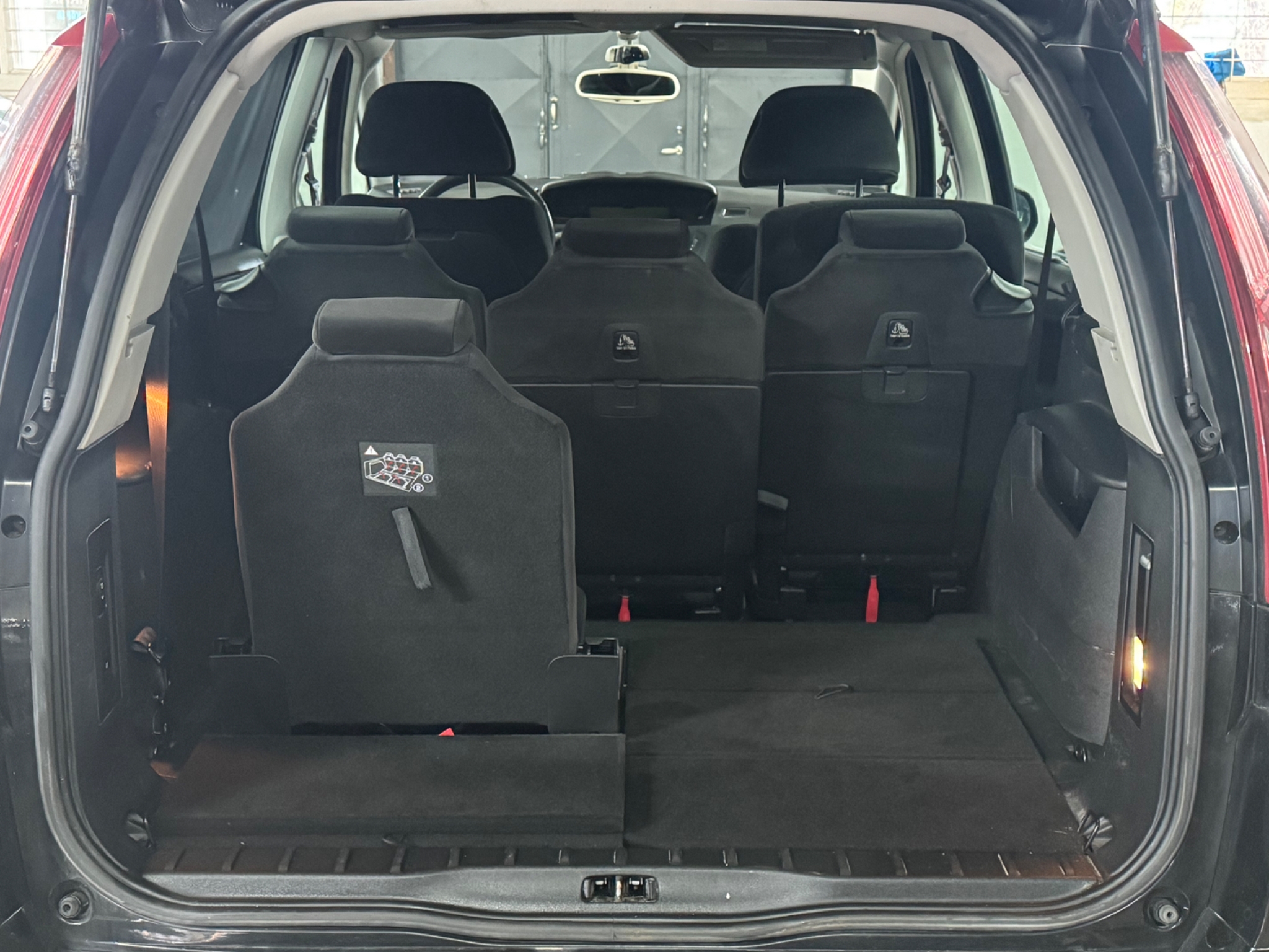 Citroen Grand C4 Picasso 2010, bild 7/44
