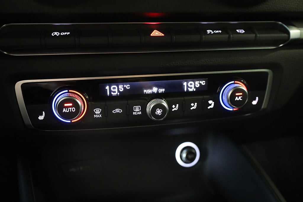 Audi A3 Sportback 35 TFSI S Tronic Proline Navi Blåtand
