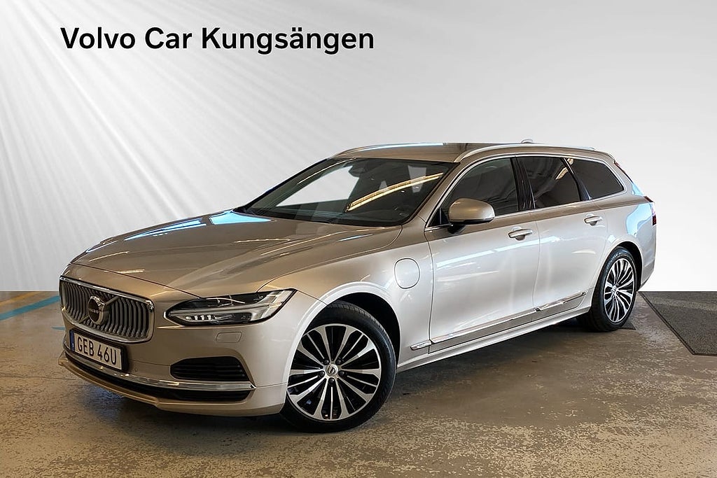 Volvo V90 Recharge T6 Core Edition DRAG LÄDER