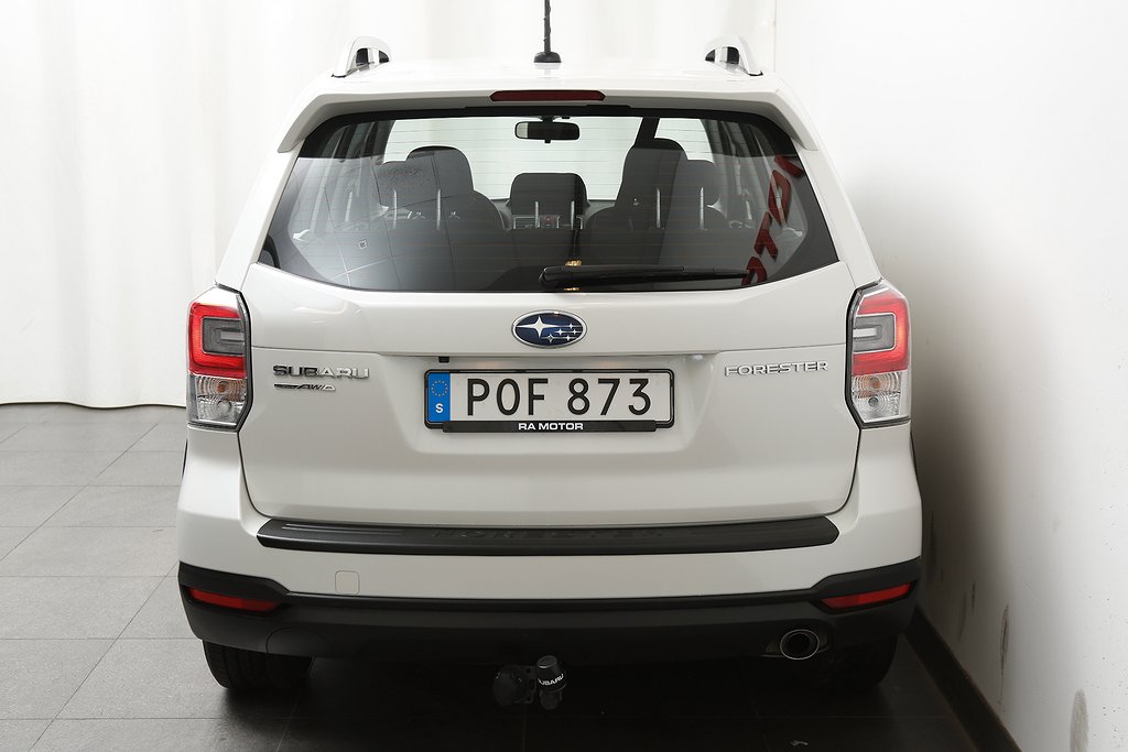 Subaru Forester 2,0i 150hk AWD Aut 1ägare Dragkrok 2016