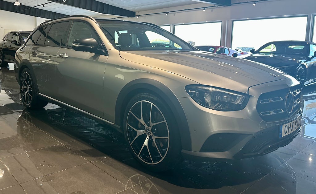 Mercedes-Benz E 220 d 4MATIC All-Terrain Läder Värmare Premium Kombi - bild 7