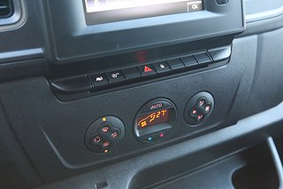 Transportbil - Skåp Renault master 14 av 18