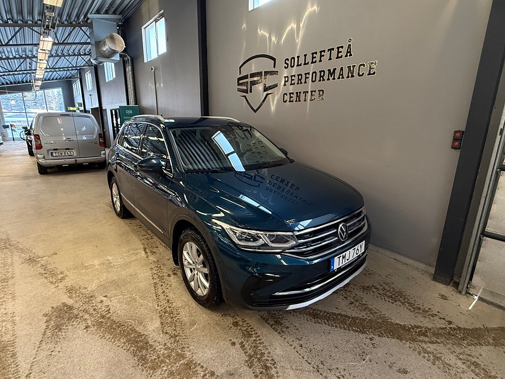 Volkswagen Tiguan 2.0 TDI  4Motion Elegance / Cockpit / Euro 6