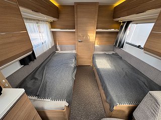 Husvagn, 1-axl Adria Adora 613 HT 9 av 14